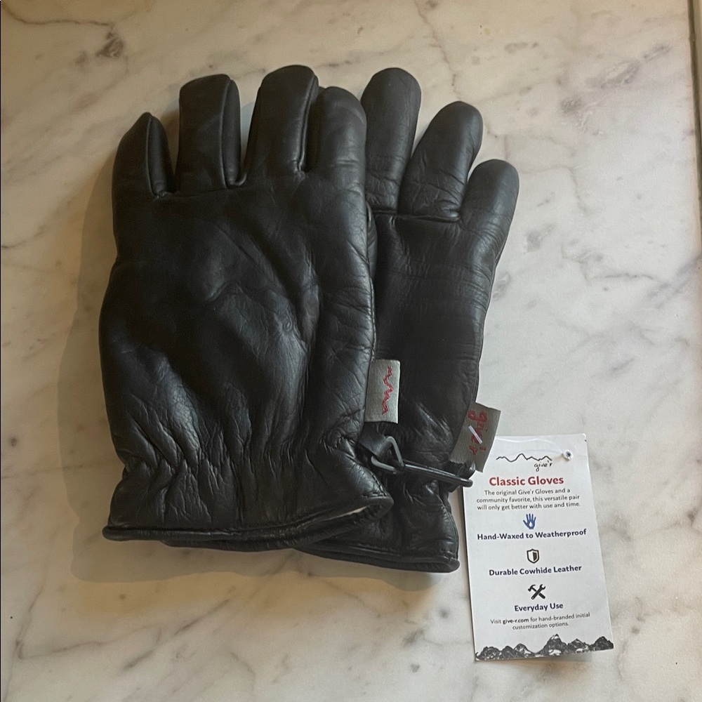 give’r Lined Black Leather Gloves NWT size S